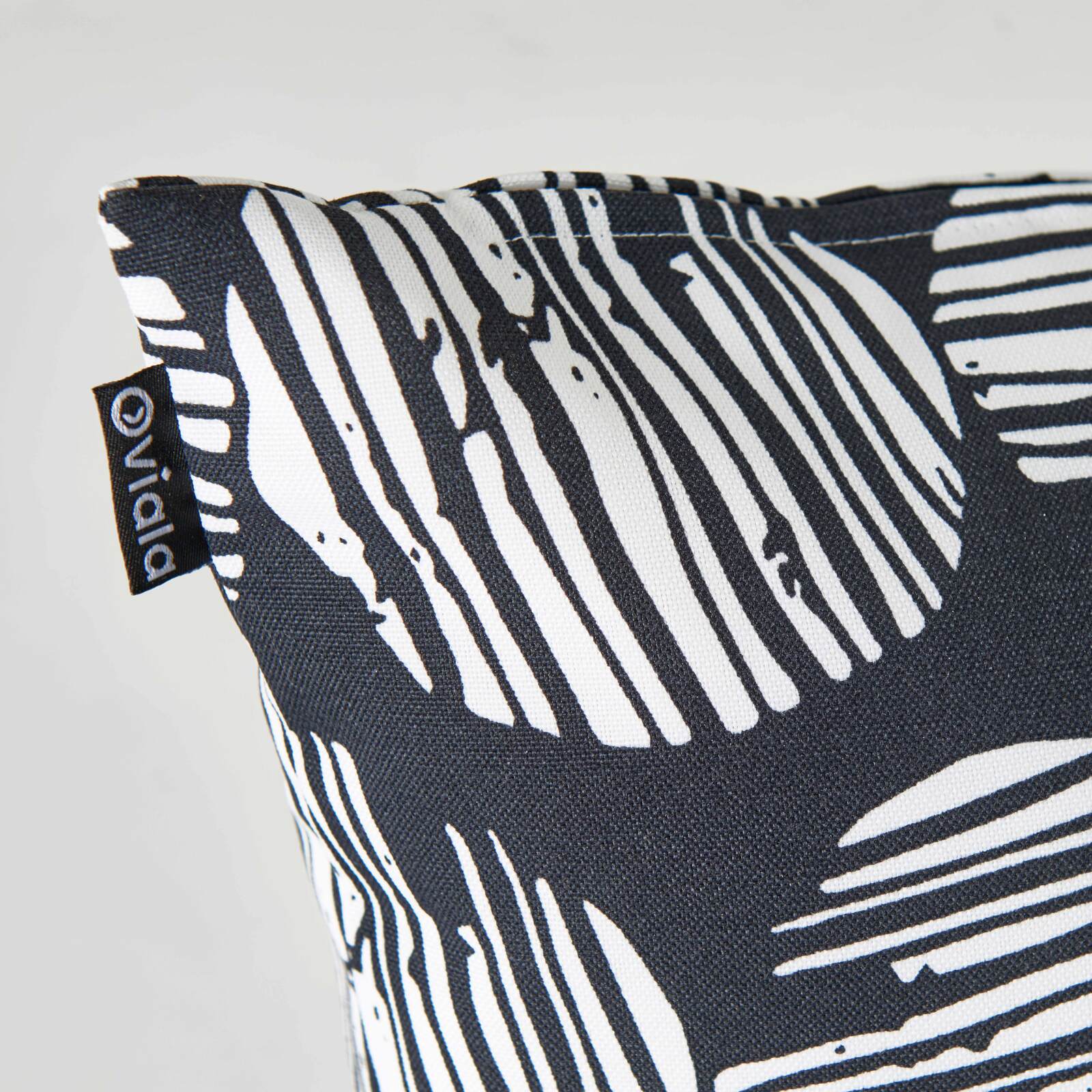 Set von 2 abnehmbaren Quadratischern Außenkissen 45 x 45 cm