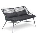 Gartenlounge-Set aus Seilen mit 2 Sofas, 2 Sesseln und 2 ineinander verschachtelten Couchtischen