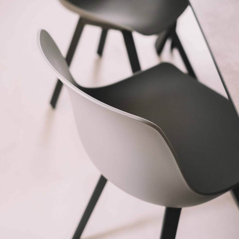 Set von 4 skandinavischen Esszimmerstuhl