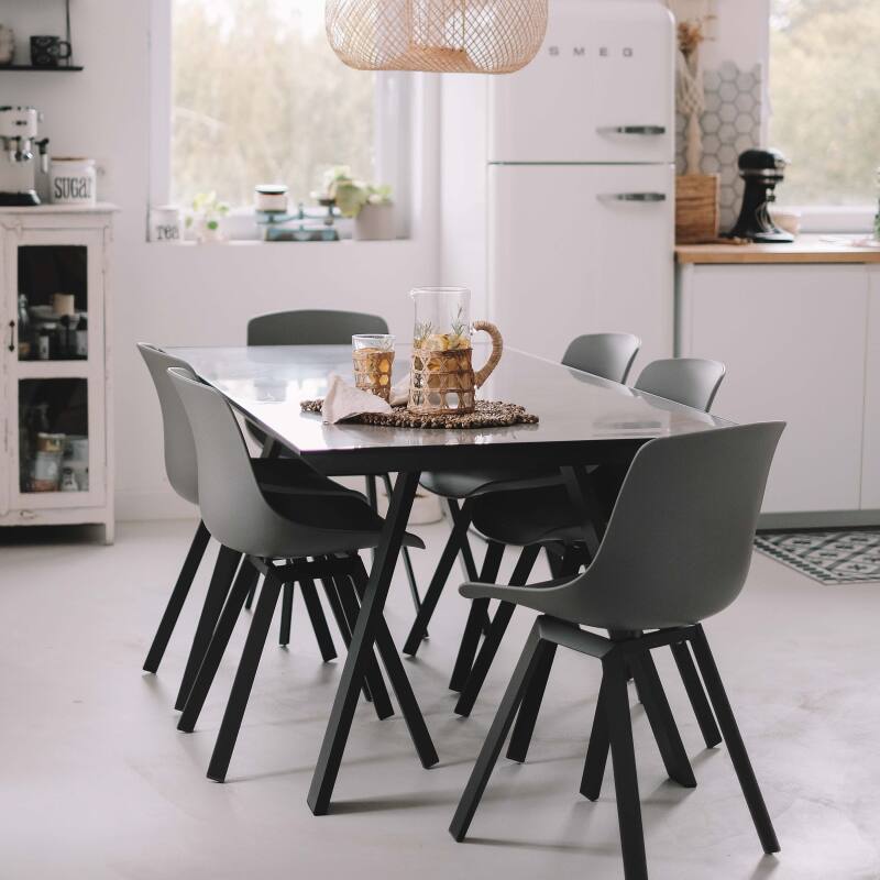 Set von 4 skandinavischen Esszimmerstuhl