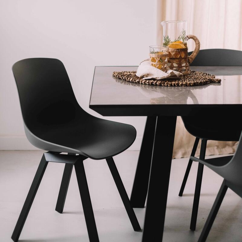 Set von 4 skandinavischen Esszimmerstuhl