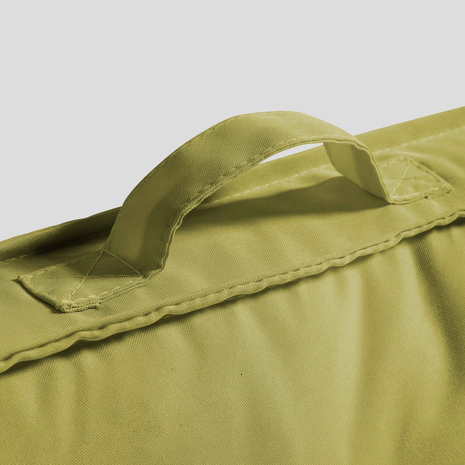 Palettensofagarnitur + Gartenkissen