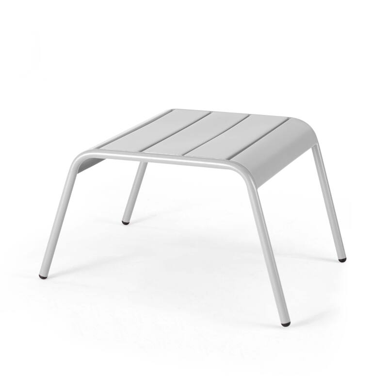 Set aus 2 niedrigen Metall-Sesseln und Fußstützen  (5/7)