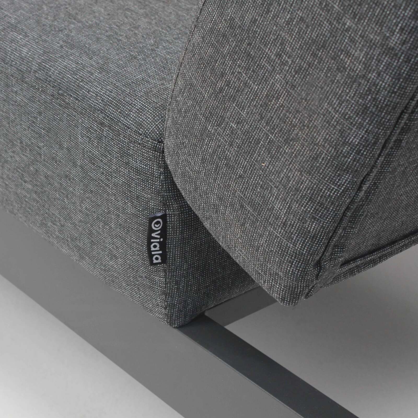 Set aus 2 Sonnenliegestühlen mit Kissen und Tabletts, 5-fach verstellbar 