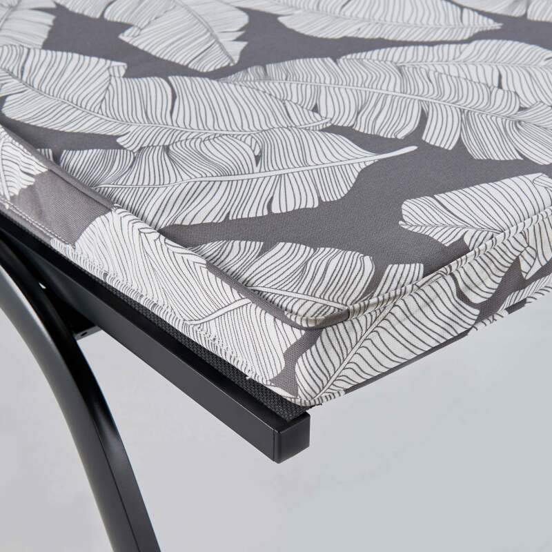 Set aus 2 Liegestuhlkissen mit Mustern