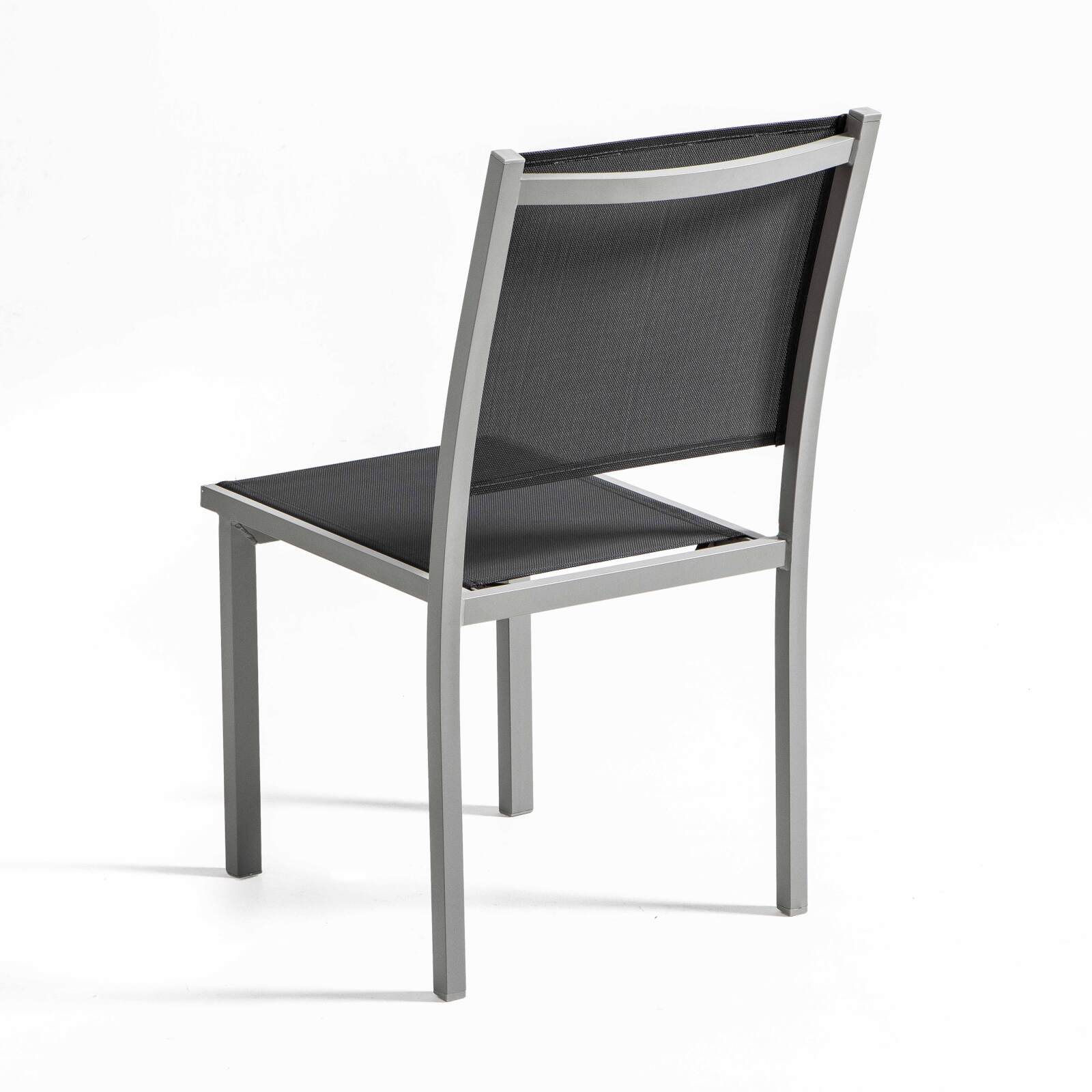Set aus 2 Aluminium- und Textilene-Außenstühlen Set aus 2 Aluminium- und Textilene-Außenstühlen