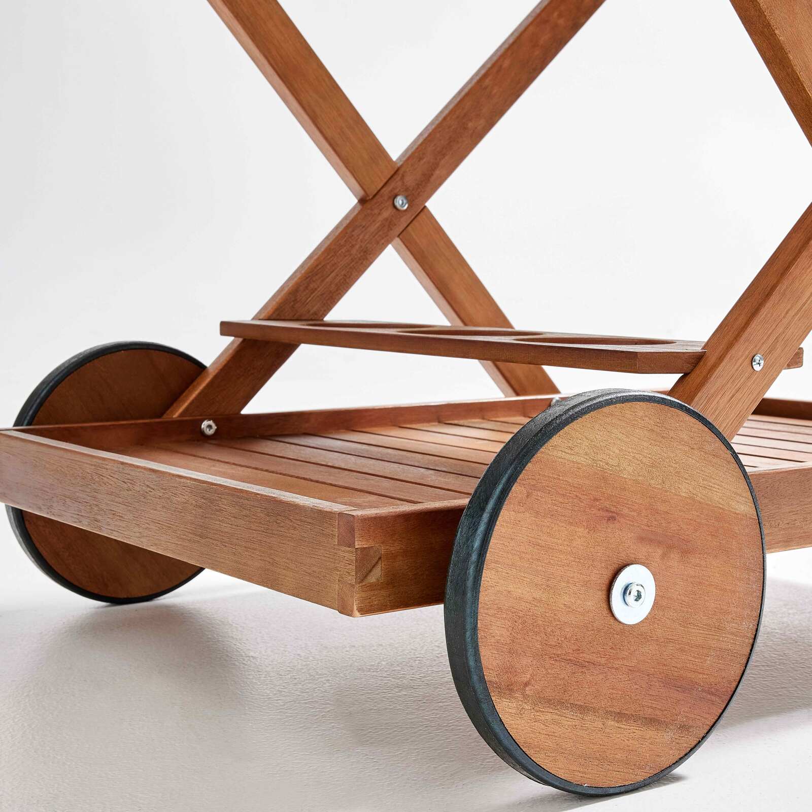 Rollwagen aus FSC®-zertifiziertem Eukalyptusholz für den Garten