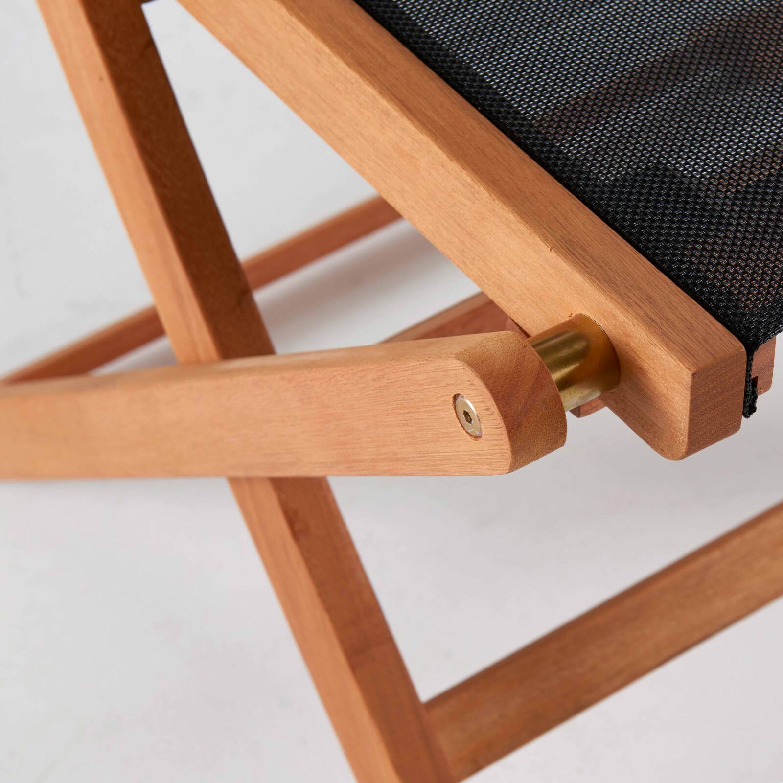 Set von 2 klappbaren Gartenstühlen aus FSC®-zertifiziertem Holz 