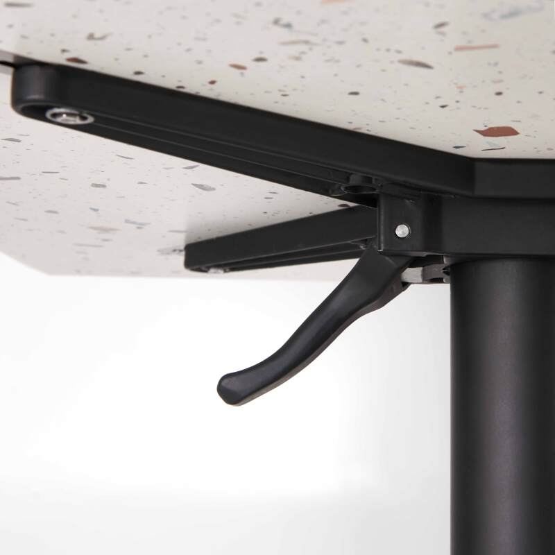 Quadratischer Gartentisch 60 x 60 cm mit neigbarer HPL-Oberfläche  (5/7)