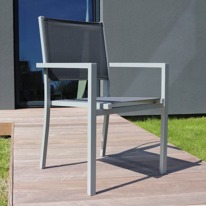 Rechteckiger Gartentisch 180 x 90 cm mit Glasplatte, 6 Stühlen und 2 Stühlen mit Armlehnen