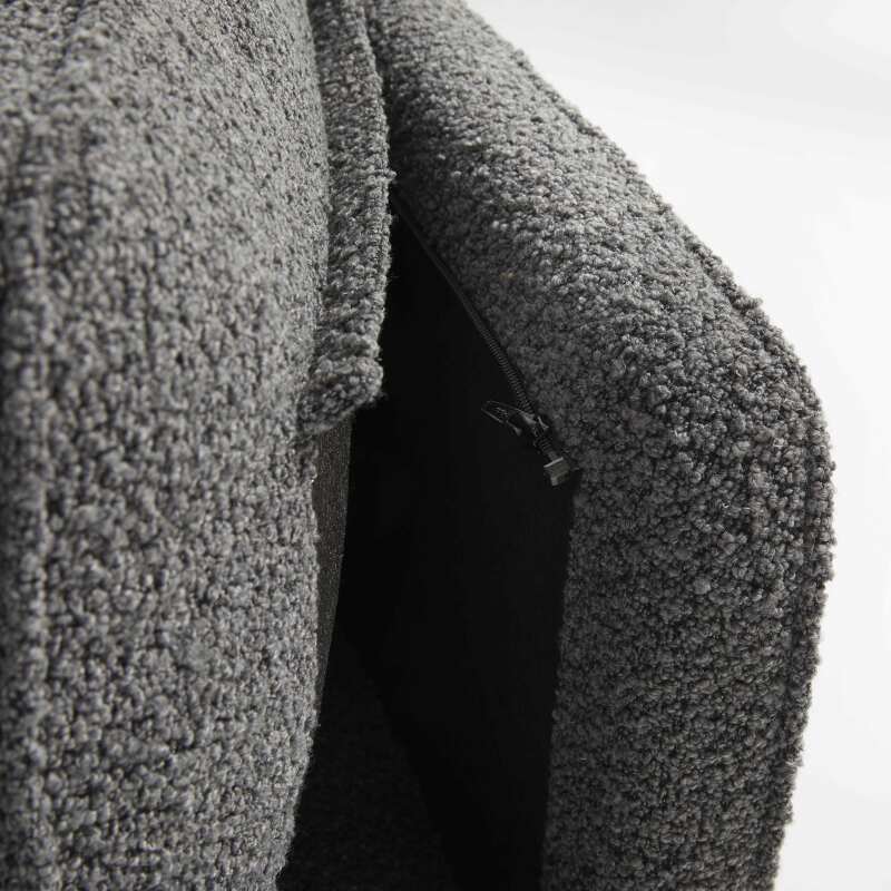 Dreisitzer-Sofa aus FSC®-zertifiziertem Holz und Bouclé-Stoff