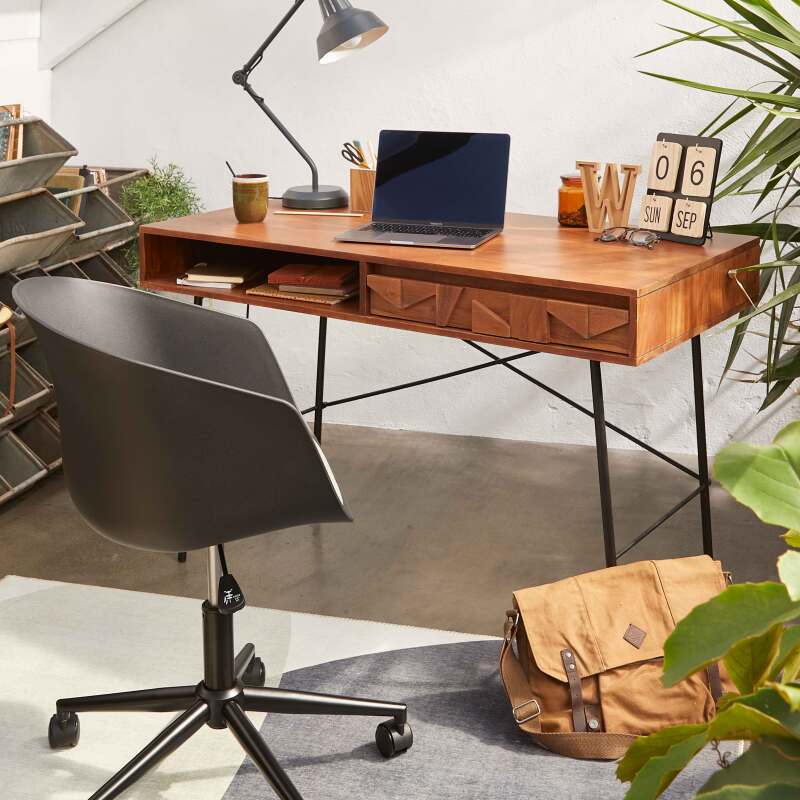 Drehbarer Bürostuhl