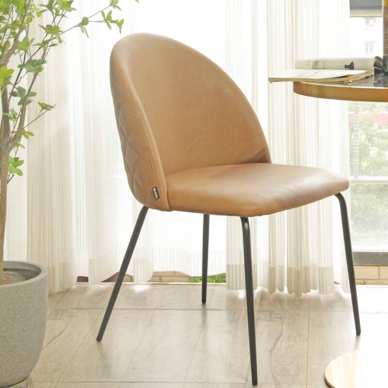 Set von 4 Esszimmerstuhl aus beschichtetem Textil und FSC®-zertifiziertem Holz 