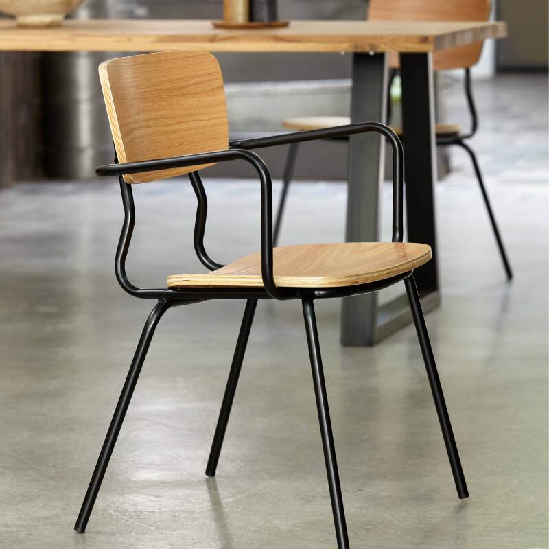 Set von 2 Esszimmerstuhl mit Armlehnen aus FSC®-zertifiziertem Vintage-Holz