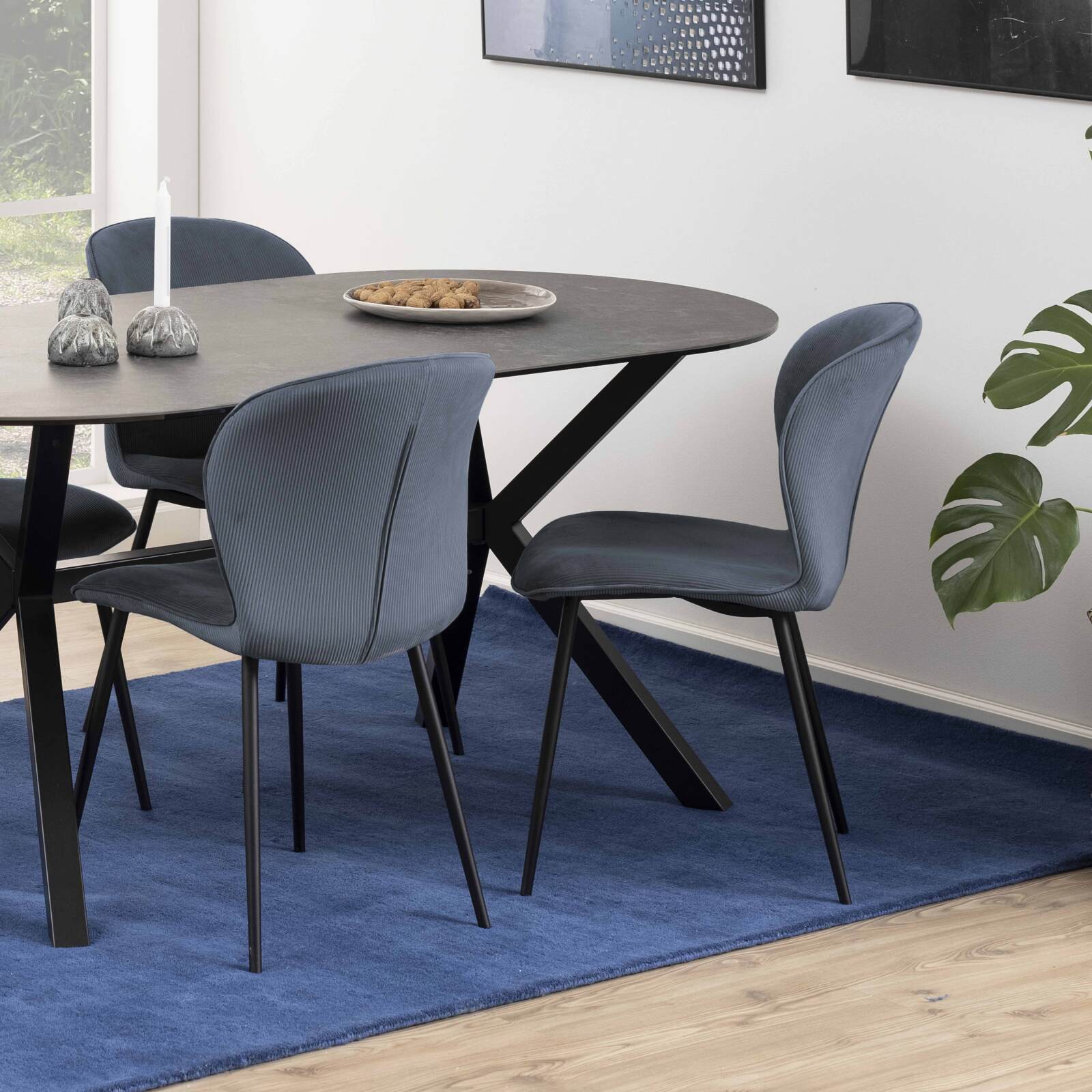 Set mit 2 Cord-Esszimmerstühlen