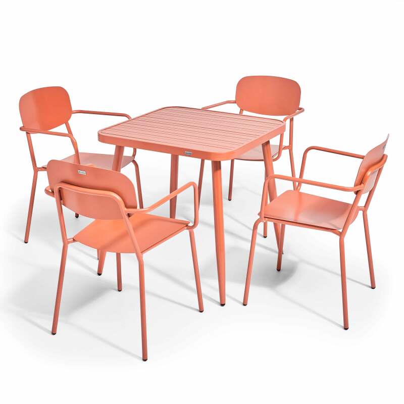 Quadratischer Gartentisch 75 x 75 cm und 4 Stühle mit Armlehnen aus Aluminium 