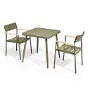 Quadratischer Gartentisch 75 x 75 cm und 2 Stühle mit Armlehnen aus Aluminium und Holz 