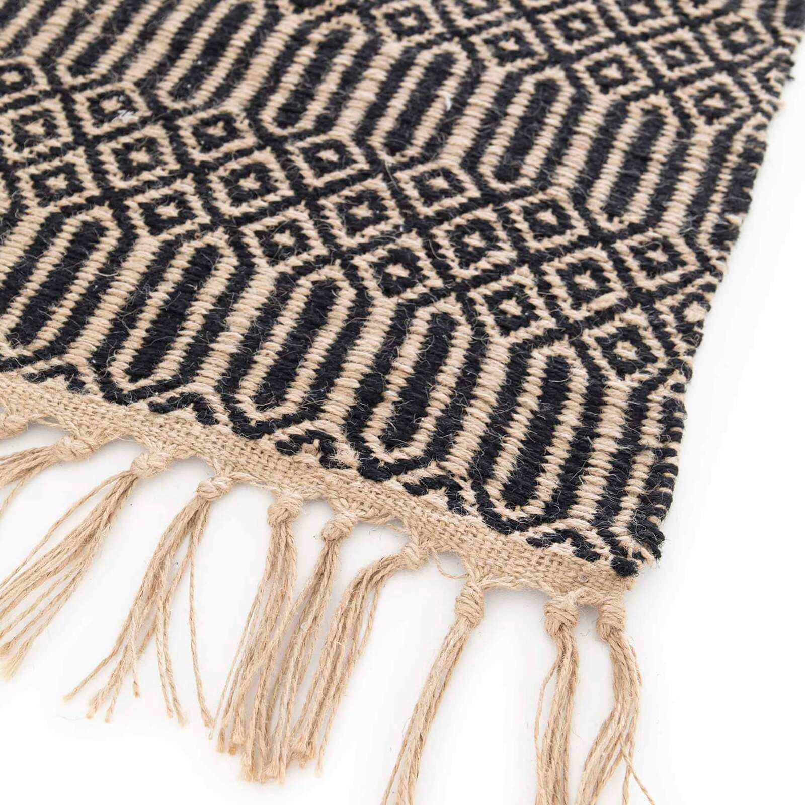 Rechteckiger Teppich mit Fransen aus naturbelassenem handgewebtem Jutefasern mit kurzem Flor 