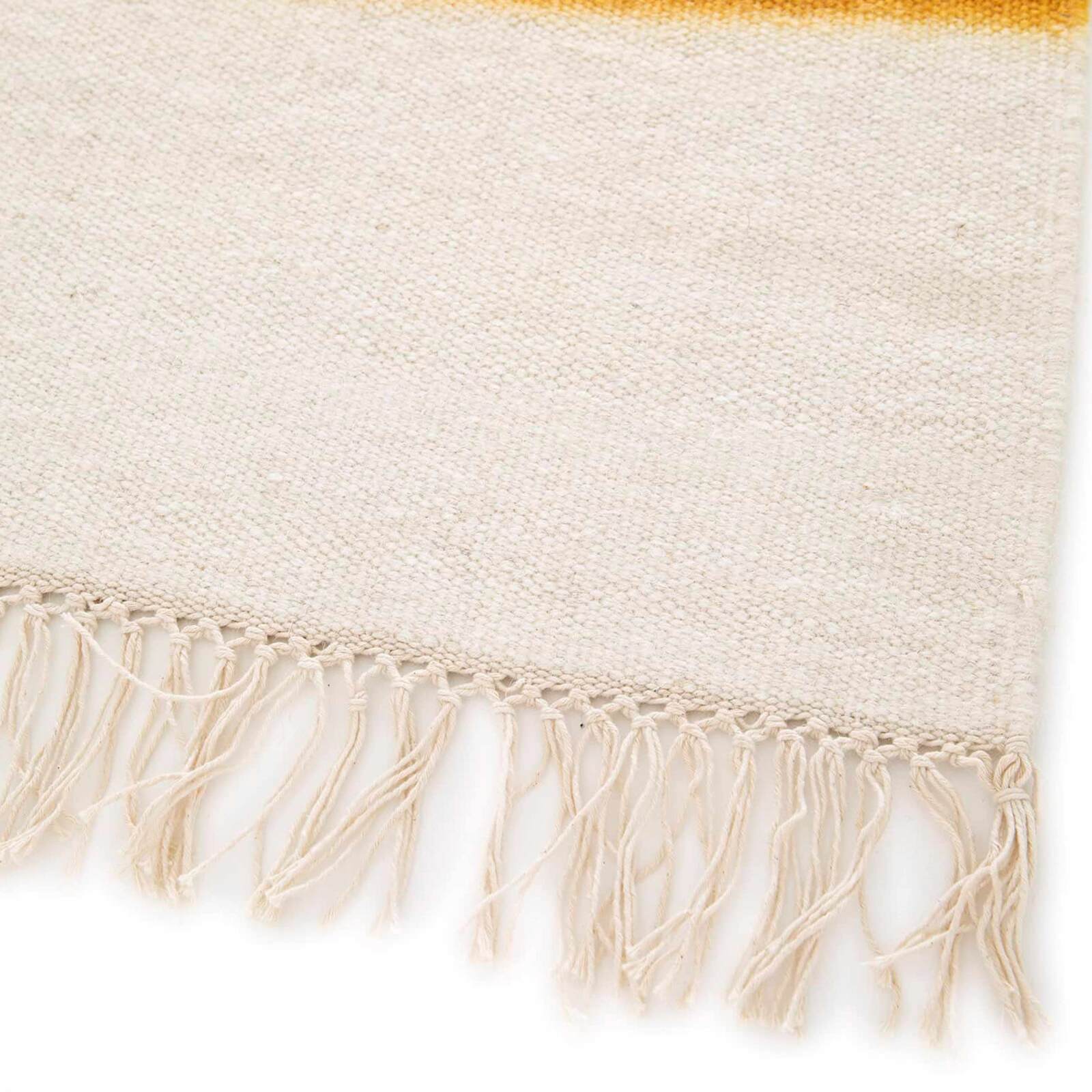 Rechteckiger flacher gewebter Wollteppich mit kurzem Flor 