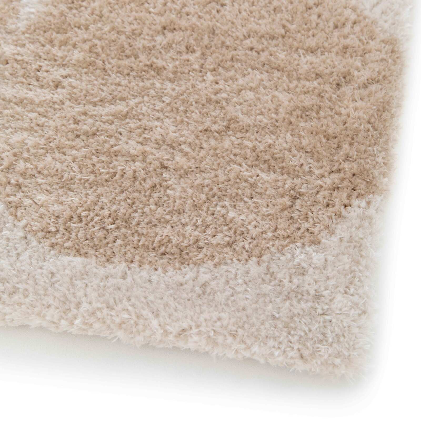 Rechteckiger Teppich im Seventies-Muster mit langem Flor aus recyceltem Polyester 