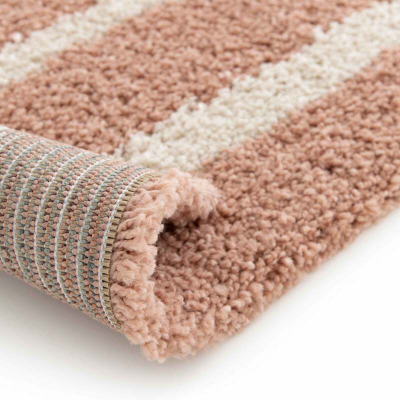 Rechteckiger Teppich mit Regenbogenmuster und langen Haaren 