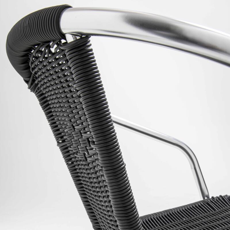 Set von 4 Gartenstühlen mit Armlehnen aus Aluminium und Harz  (7/8)