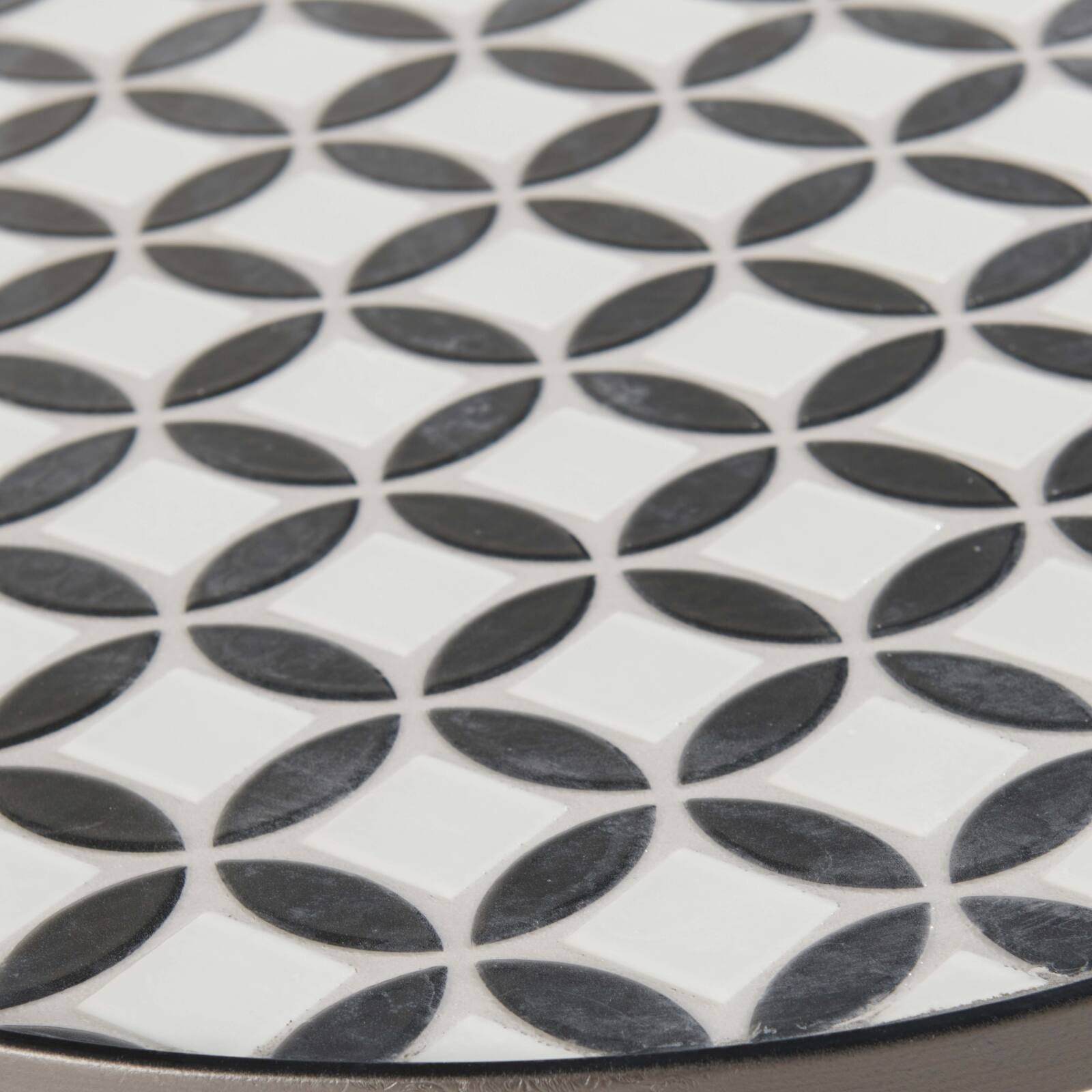 Runder Couchtisch mit MOSAIK-Muster aus Keramik 