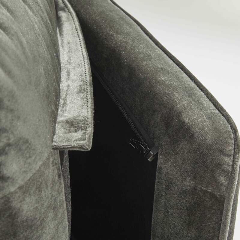 Dreisitzer-Sofa aus Samt und FSC®-Holz mit Messingfüßen