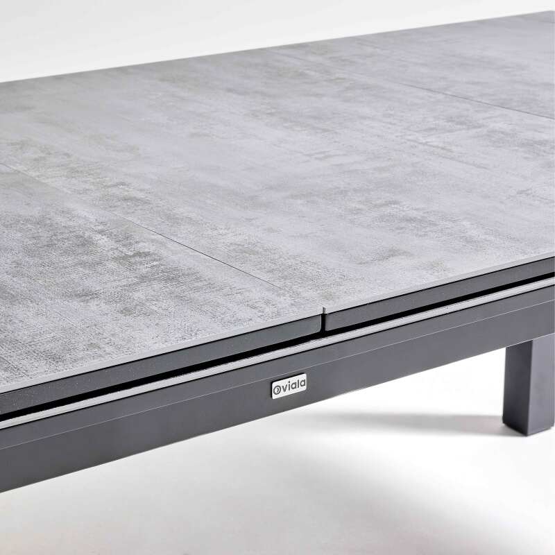 Ausziehbarer rechteckiger Gartentisch 320 x 100 x 76 cm mit 8 Stühlen und 2 Stühlen mit Armlehnen (4/7)