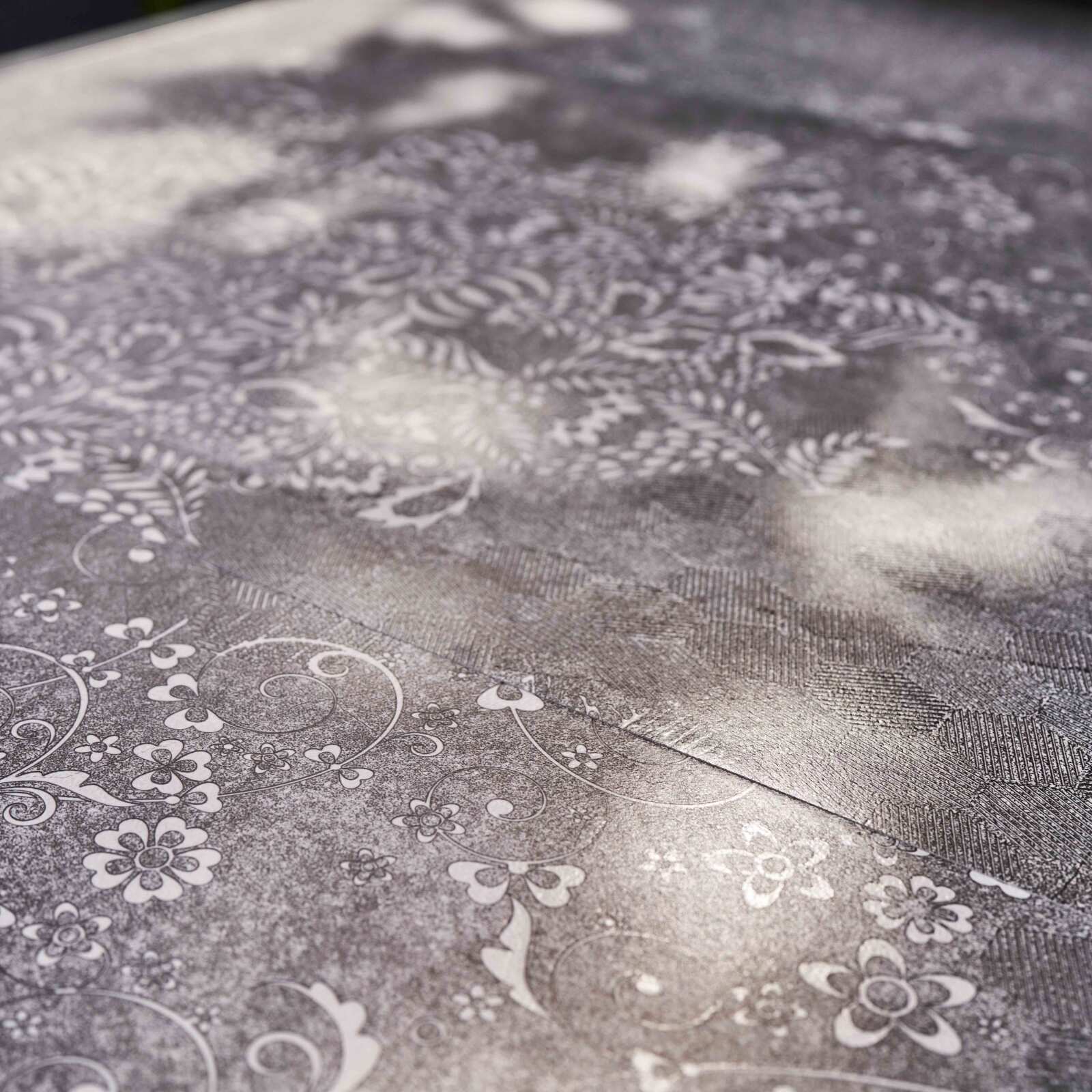 Gartentisch aus Keramik mit Stempel-Effekt (230 x 95 x 74 cm)