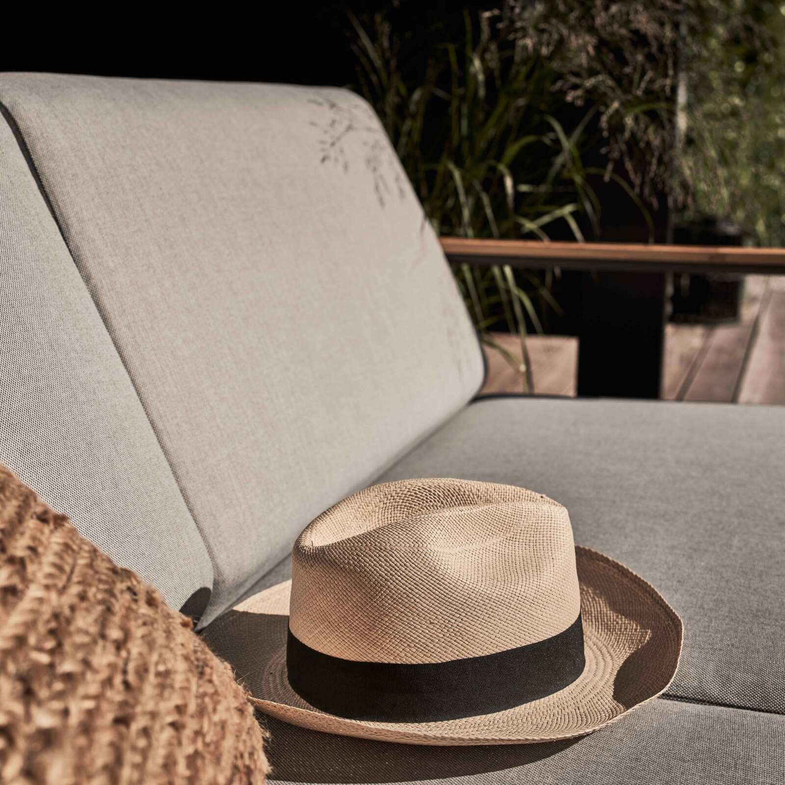 Gartenlounge-Set aus 100% FSC-zertifiziertem Teakholz für 4 Personen