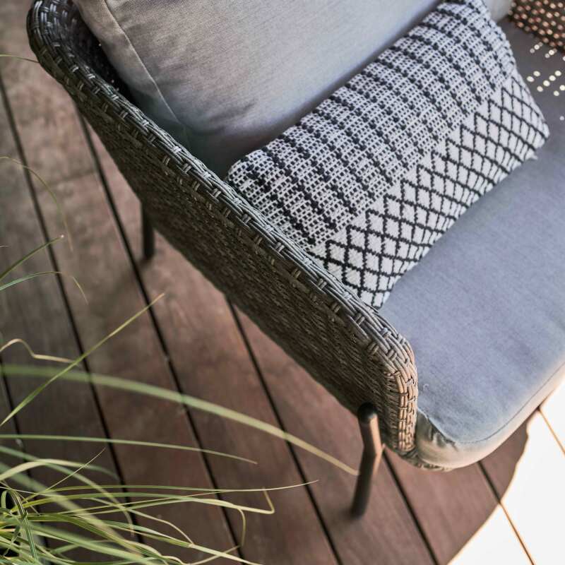 Gartenlounge-Set für 4 Personen aus geflochtenem Harz mit Tisch