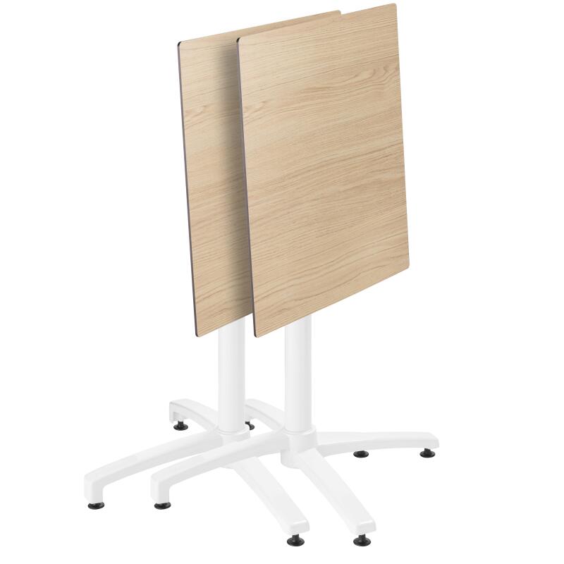 70 x 70 cm großer laminierter Liegetisch mit weißem Untergestell und Metallstühlen