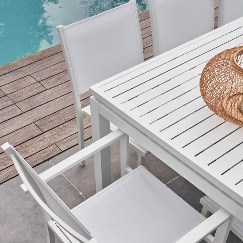 Rechteckiger, ausziehbarer Aluminium-Gartentisch mit 6 Stühlen und 2 Stühlen mit Armlehnen  (4/7)