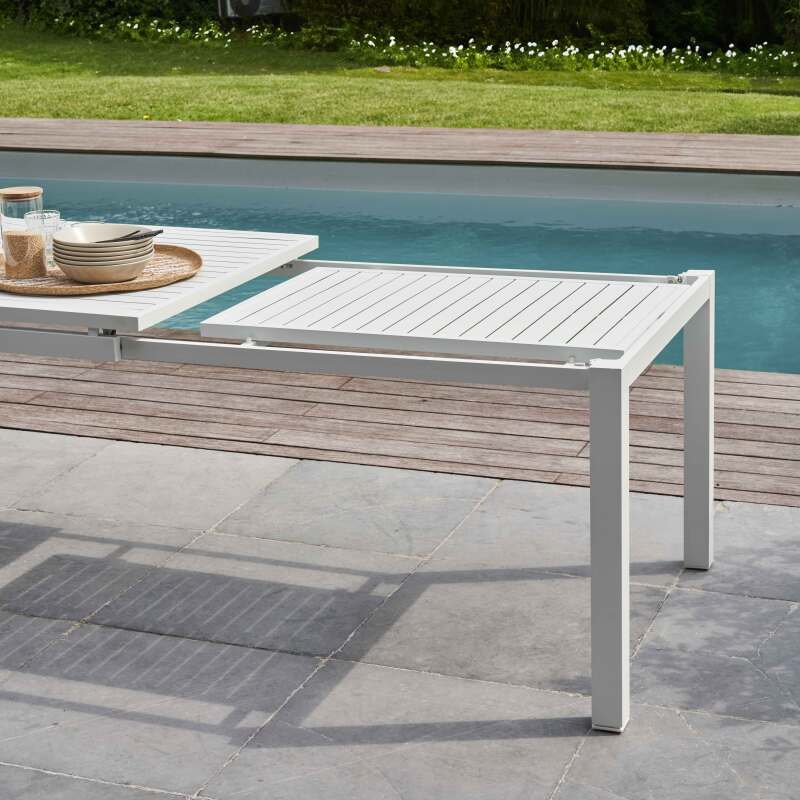 Rechteckiger, ausziehbarer Gartentisch (180/240 x 90 x 76 cm) aus Aluminium