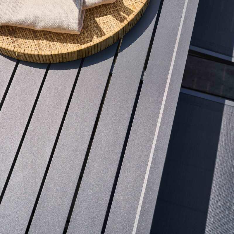 Rechteckiger, ausziehbarer Gartentisch (180/240 x 90 x 76 cm) aus Aluminium 