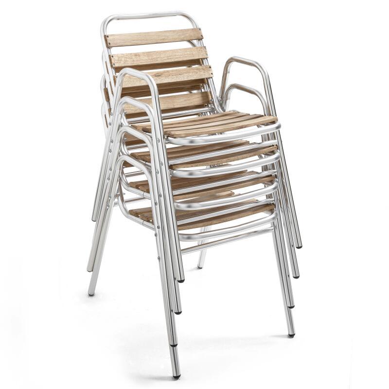 Set von 4 Gartenstühlen mit Armlehnen aus Holz und Aluminium