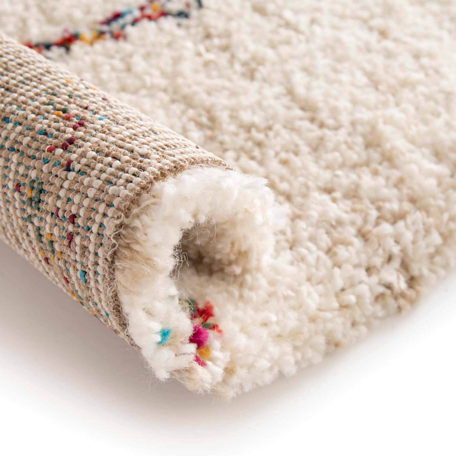 Rechteckiger Teppich aus Polypropylen mit ethnischen Mustern und langem Flor