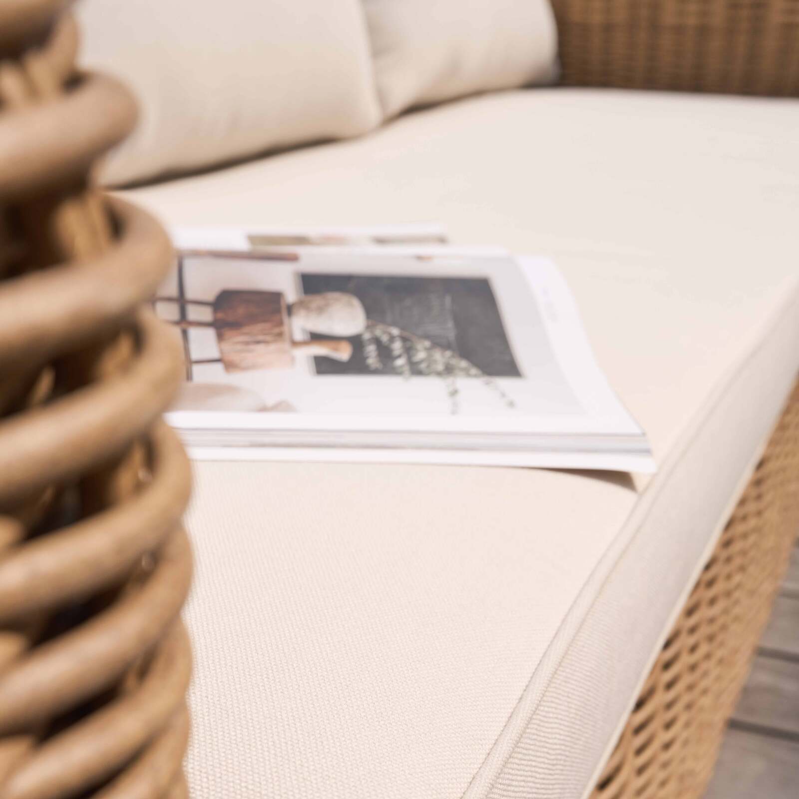 Gartenlounge-Set mit 6 Plätzen aus geflochtenem Harz