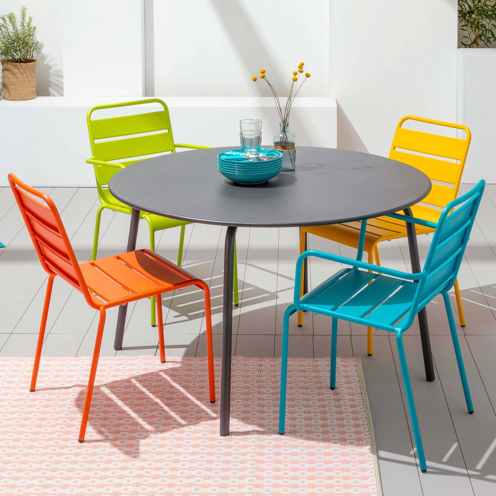 Gartenstuhl aus Stahl