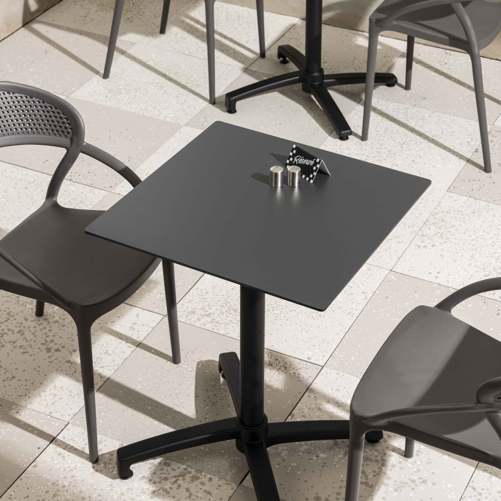 Quadratisches Tischplateau 60 x 60 cm aus HPL 