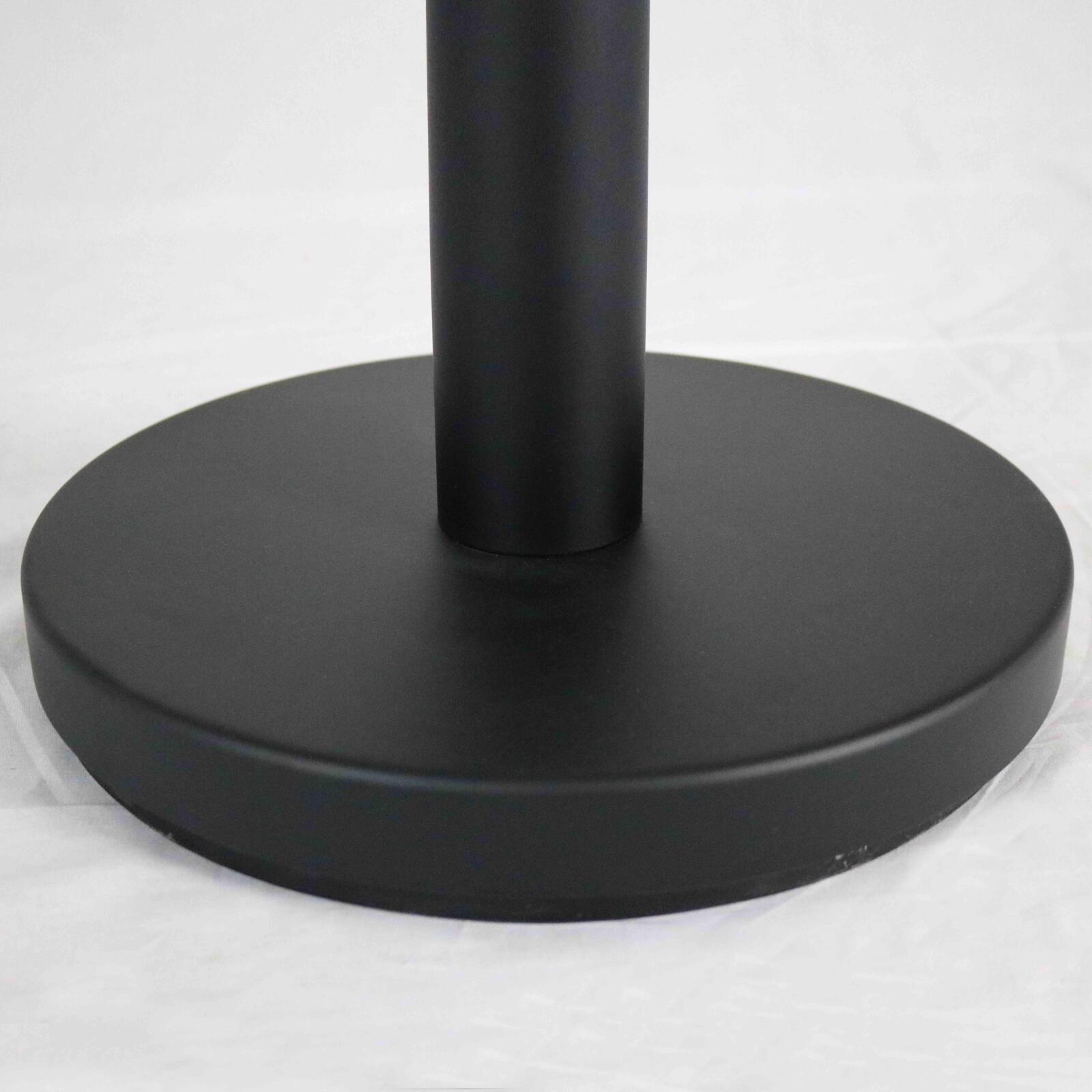 Markierungspfosten mit rotem ausziehbarem Band