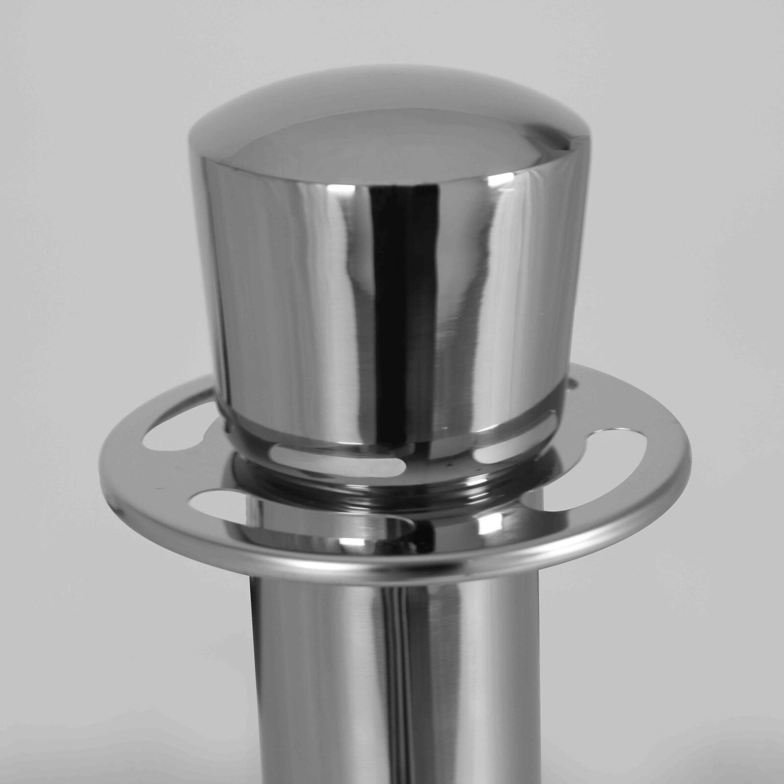 Wegweiser aus Chrom, 2er-Set Wegweiser aus Chrom, 2er-Set