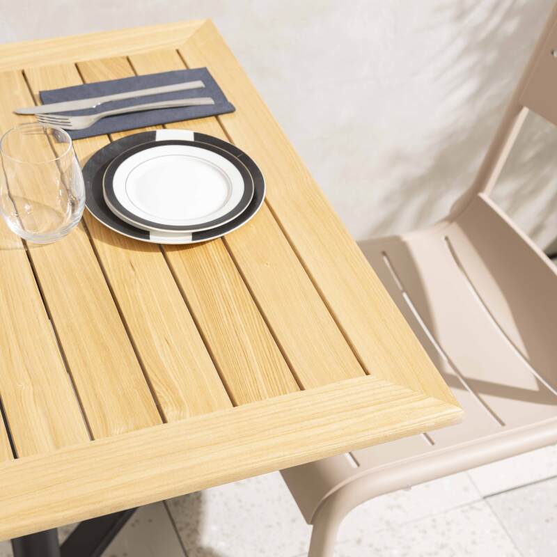 Quadratische Tischplatte 70 x 70 cm aus Holz