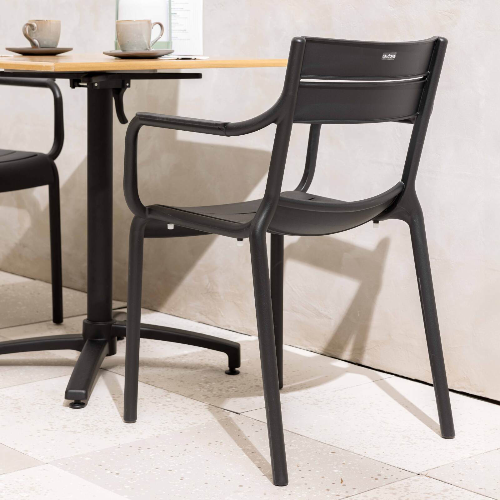 4er-set Terrassenstühlen mit Kunststoffarmlehnen