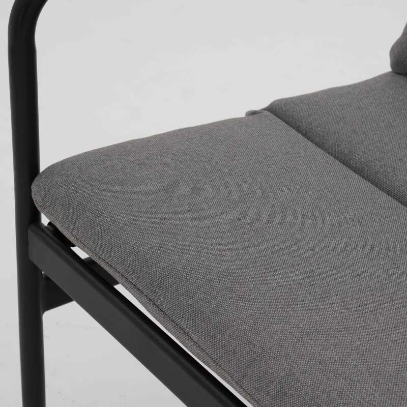 4-Sitzer-Gartenmöbel aus Metall mit 1 Sofa, 2 Sesseln und Couchtisch