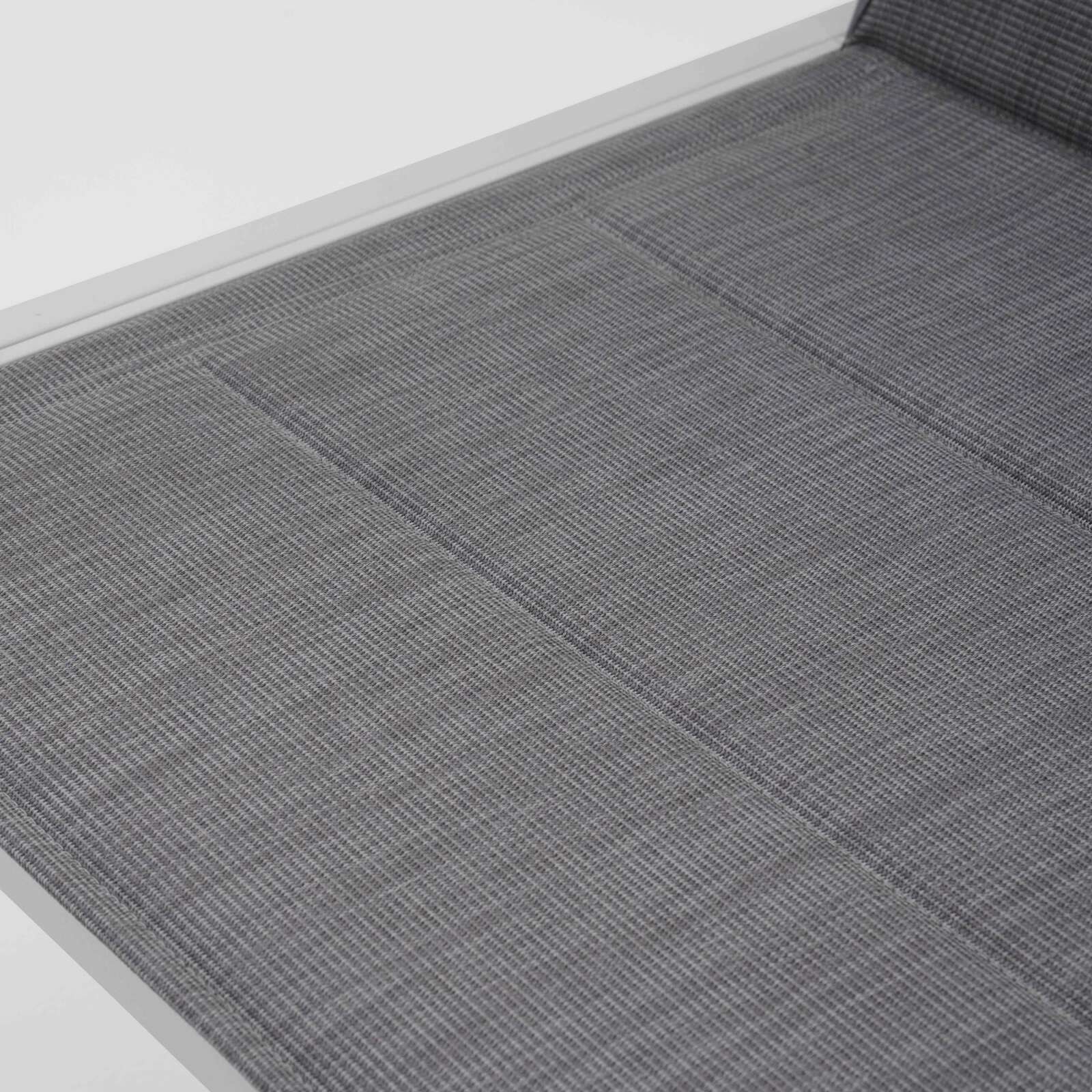 4-Sitzer-Gartenmöbel aus Aluminium mit 1 Sofa, 2 Sesseln und Couchtisch