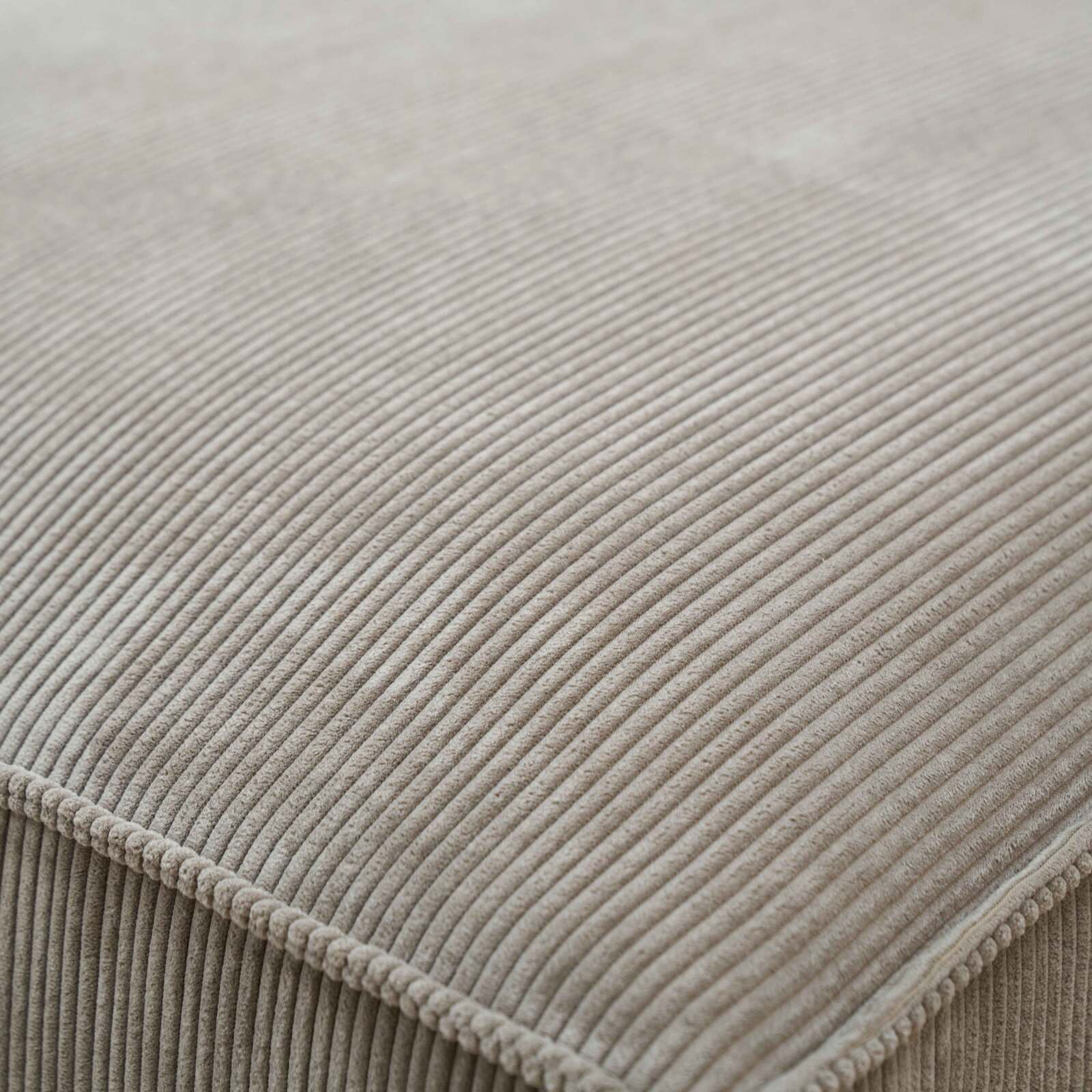 Sofa mit linker Chaiselongue, 3-Sitzer, aus Stoff