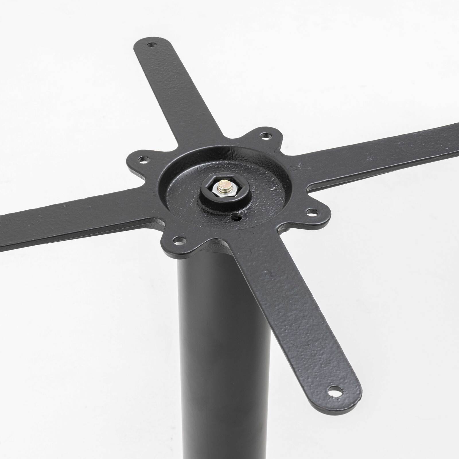 Esstisch 60 x 60 cm aus Spanplatte mit Melaminbeschichtung Esstisch 60 x 60 cm aus Spanplatte mit Melaminbeschichtung