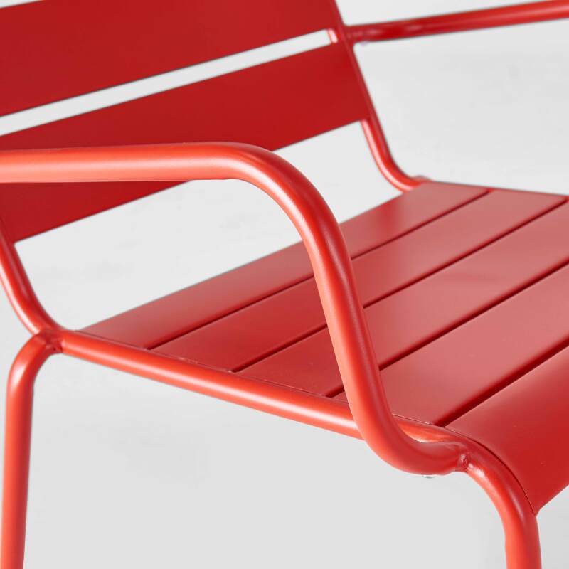 Niedriger Metallsessel